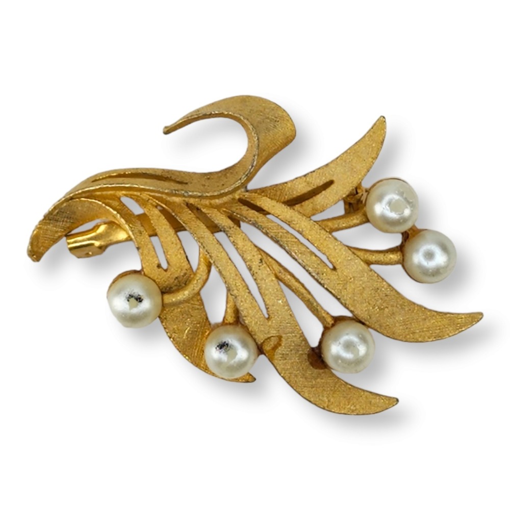 Vintage Gold Tone and Faux Pearl Floral Leaf Roma Brooch Pin